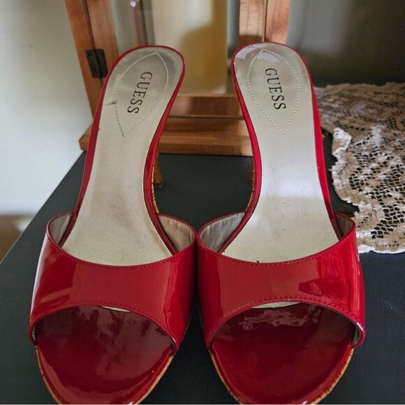 Guess Red Patent Platform Stiletto Heels Women's 8 - Picture 3 of 6